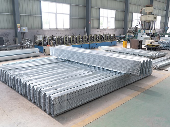 GUARDRAIL PLATE
